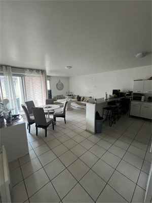 t3 à la vente -   13003  MARSEILLE, surface 64 m2 vente t3 - UBI473201129